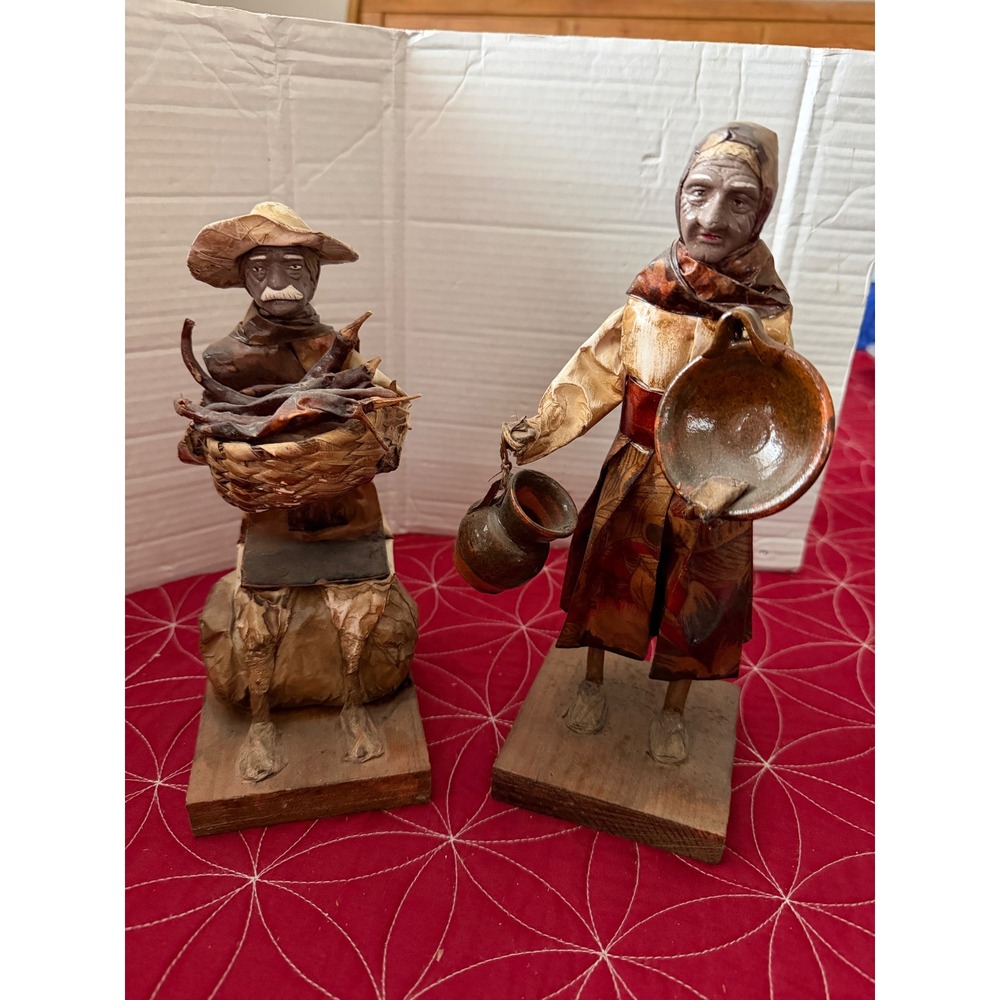 Vintage Mexican Folk Art Paper Mache Figurines Man and Woman Set of‎ 2 Rustic